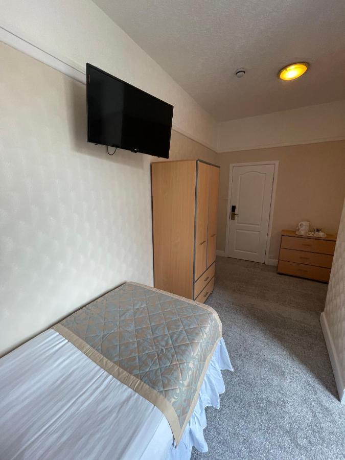 Oyo Queens Hotel, Skegness סקגנס מראה חיצוני תמונה