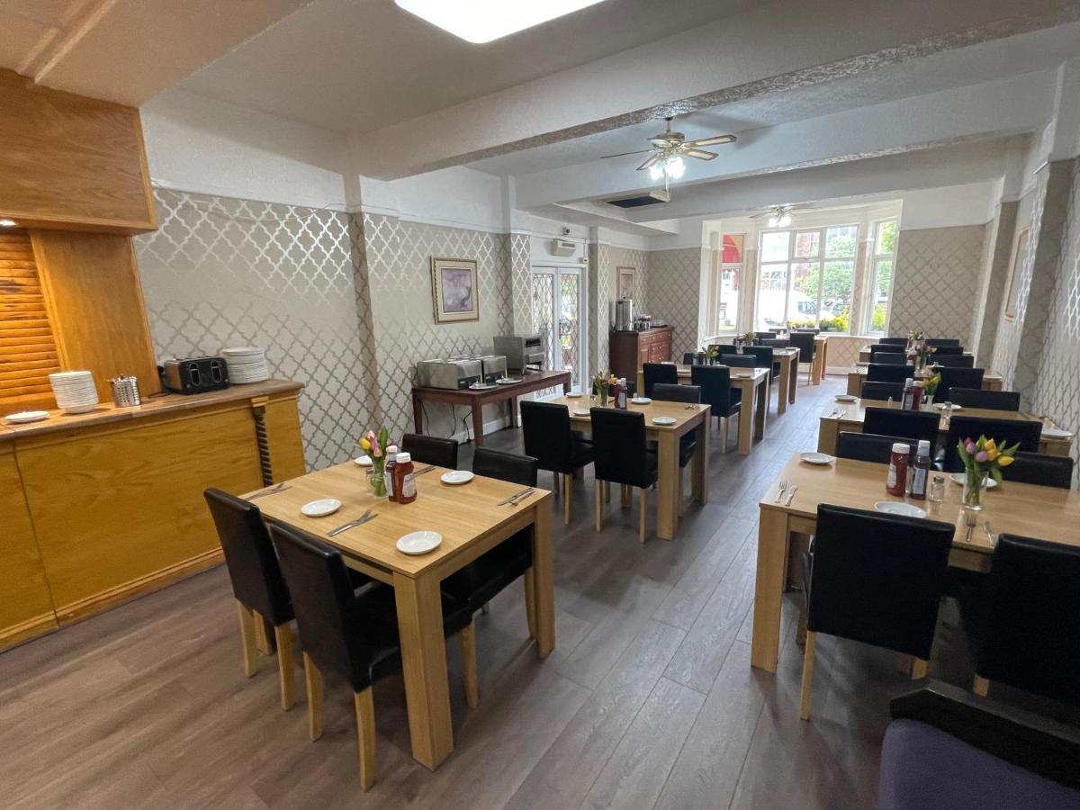 Oyo Queens Hotel, Skegness סקגנס מראה חיצוני תמונה
