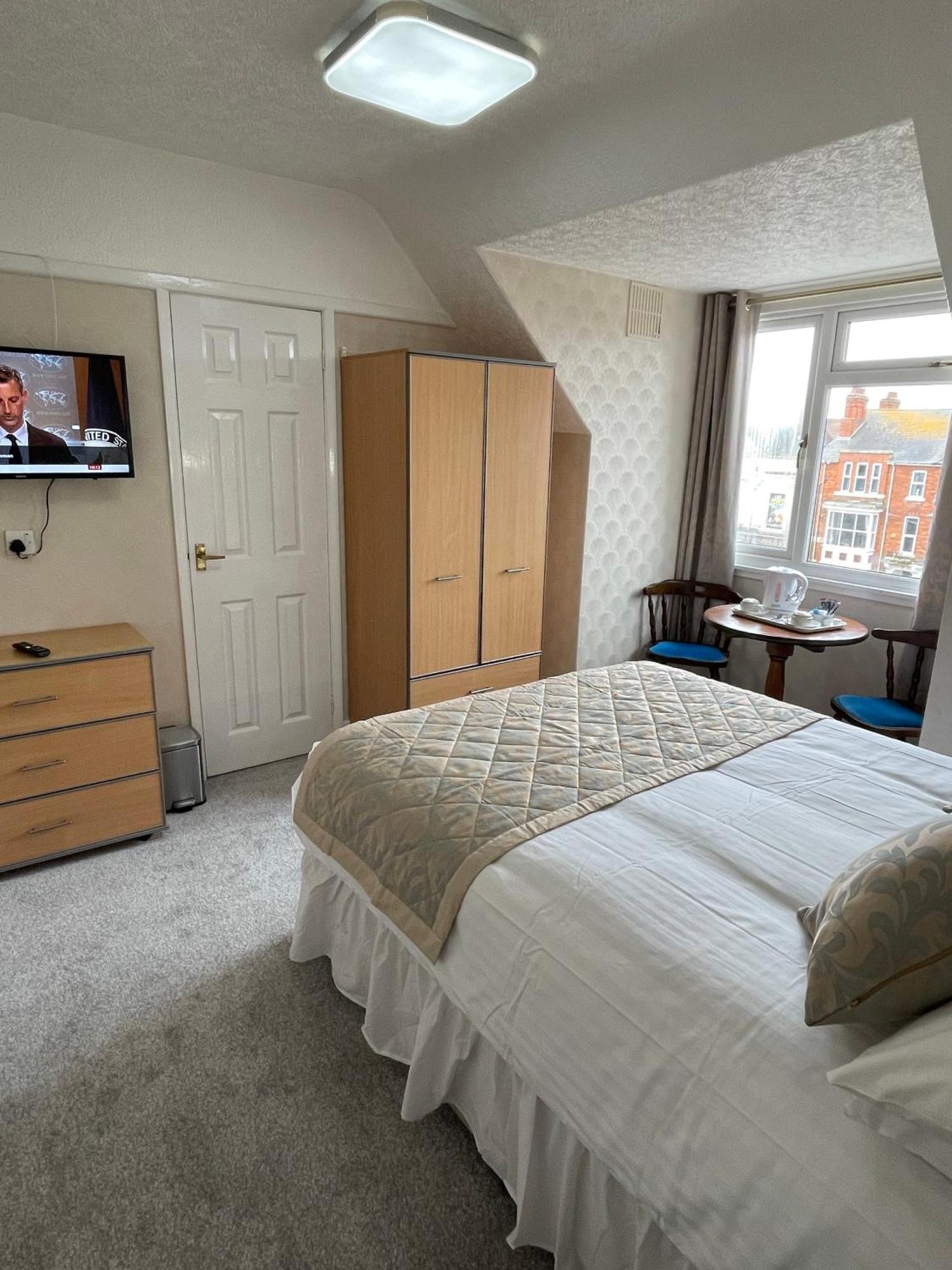 Oyo Queens Hotel, Skegness סקגנס חדר תמונה